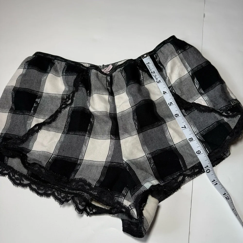 Victoria's Secret Black & White Plaid‎ Lace-Trim Sleep Shorts